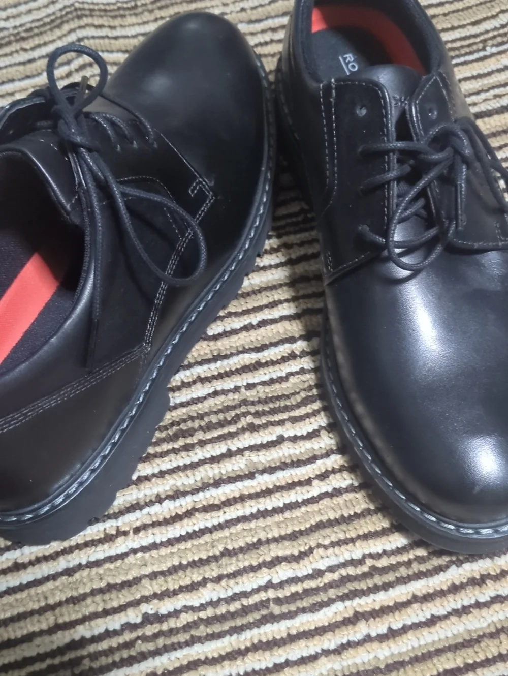 Rockport Men's Maverick Black Leather Plain Toe Oxford